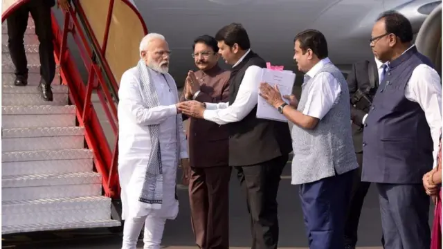 नरेंद्र मोदी