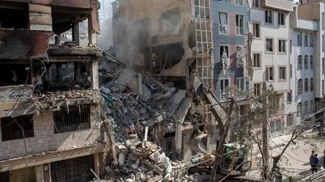 બીબીસી ગુજરાતી, ગુજરાત, ઈરાન, ઇઝરાયલ, અમેરિકા, ઈરાન-ઇઝરાયલ સંઘર્ષ, બીબીસી, ડોનાલ્ડ ટ્રમ્પ, બેન્જામિન નેતન્યાહૂ