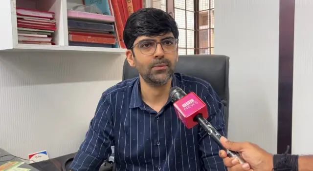 બીબીસી ગુજરાતી, ગુજરાત, બીબીસી, સુરત, ટૅક્સટાઇલ, કાપડ ઇન્ડસ્ટ્રી, 