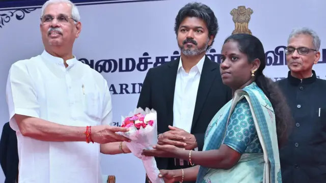 நடிகர்கள், கல்லூரி அதிபர், ரசிகர் மன்ற நிர்வாகி - 23 புதிய அமைச்சர்களின் பின்னணி