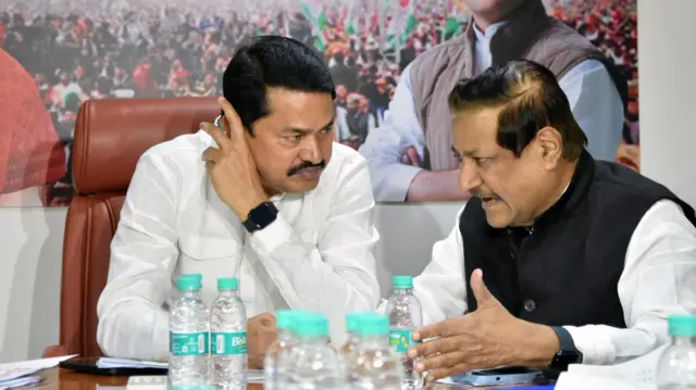 नाना पटोले (बाएं) और पृथ्वीराज चौहान (दाएं)