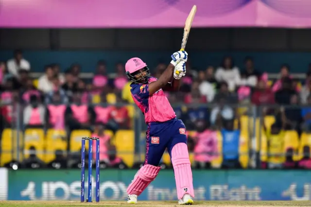 Captain Cool 2.0: Sanju samson - MS Dhoni