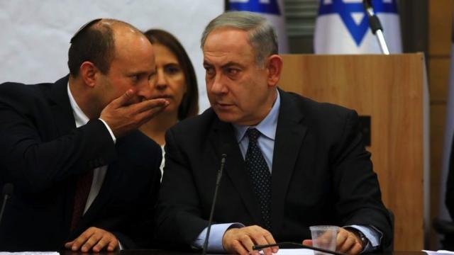 Naftali Bennett y Benjamin Netanyahu.