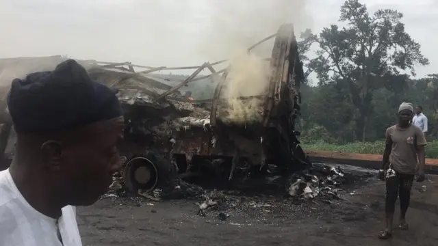 'Lagos Ibadan expressway tanker explosion': Ogun tanker fire