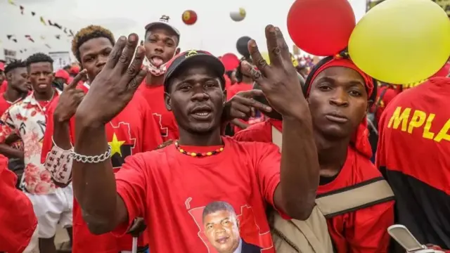 Eleitores do MPLA