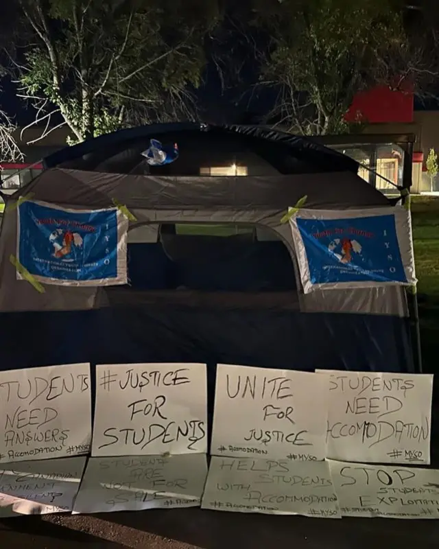 કૅનેડા, વિદ્યાર્થીઓ અને સમસ્યા