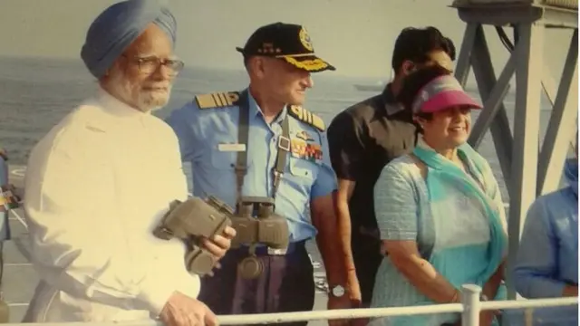 आईएनएस विराट