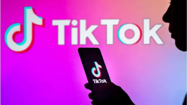 nama appii Tiktok banee jiru
