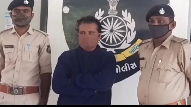 પોલીસે કરેલી પ્રશાંત ગુરુની ધરપકડ