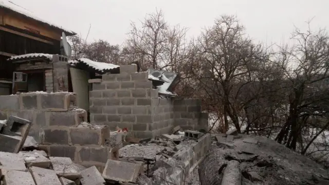 Руйнування після обстрілів Авдіївки