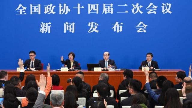 Two sessions: Can a rubberstamp parliament help China's economy?