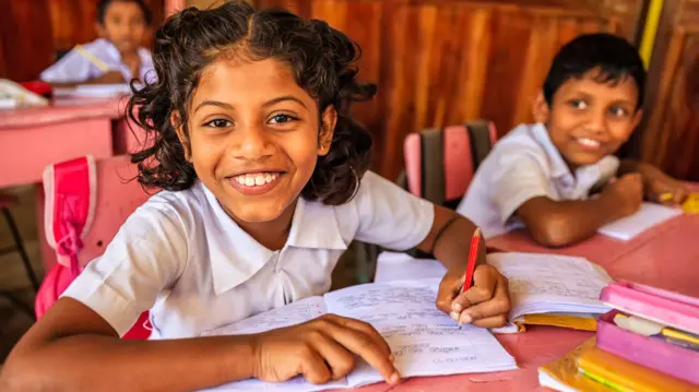 கல்வி உரிமைச் சட்டம் ஏழை குழந்தைகளுக்கு எட்டாக்கனி ஆகிறதா?