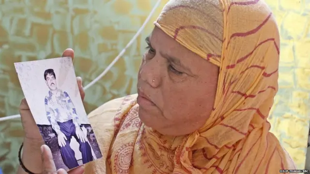 ਨਰੋਦਾ ਪਾਟੀਆ, ਆਏਸਾ ਬਾਨੋ