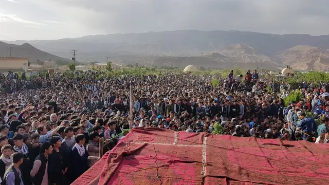 جشنواره دنبوره در بامیان