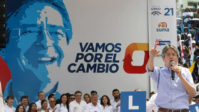 Guillermo Lasso en campaña electoral.