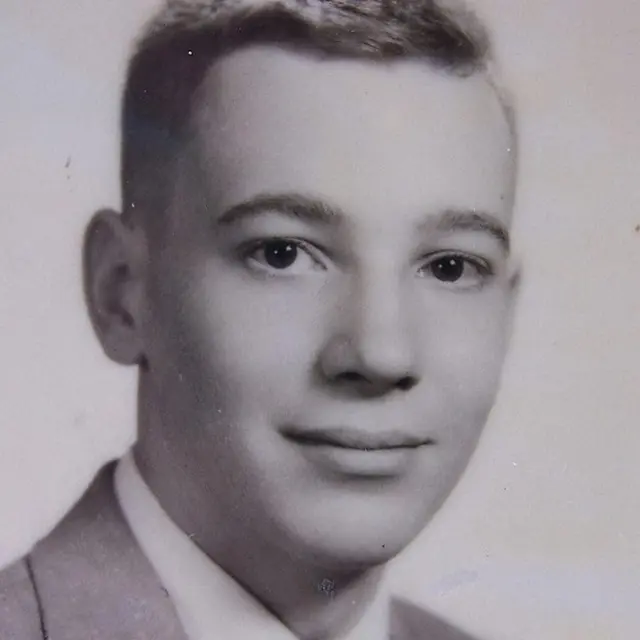 Ellery Schemmp, a los 16 años