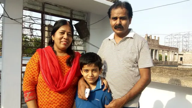 शालिनी वर्मा और एजाज़ हुसैन