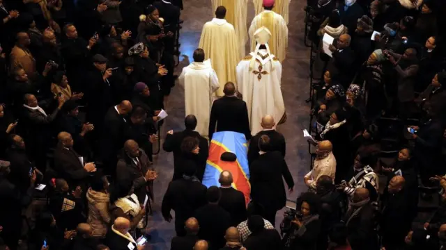 Procession funèbre pour Etienne Tshisekedi à la basilique Koekelberg à Bruxelles, le 9 février 2017