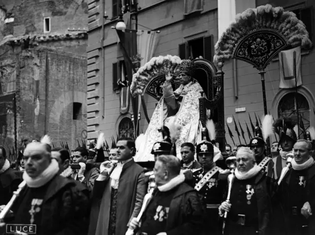 ဒုတိယကမ္ဘာစစ်တွင်းက ၁၂ ဆက်မြောက် ပိုင်းယပ်