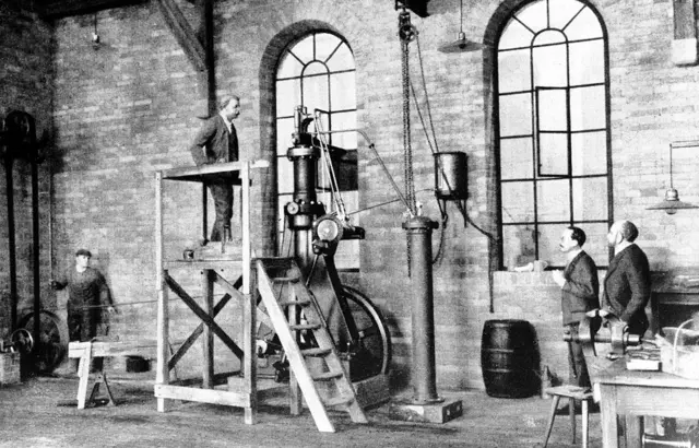 डिझेल इंजिन