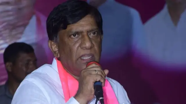 బీఆర్ఎస్ పార్టీ సీనియర్ నాయకుడు, రాష్ట్ర ప్రణాళిక సంఘం ఉపాధ్యక్షుడు బోయినపల్లి వినోద్ కుమార్