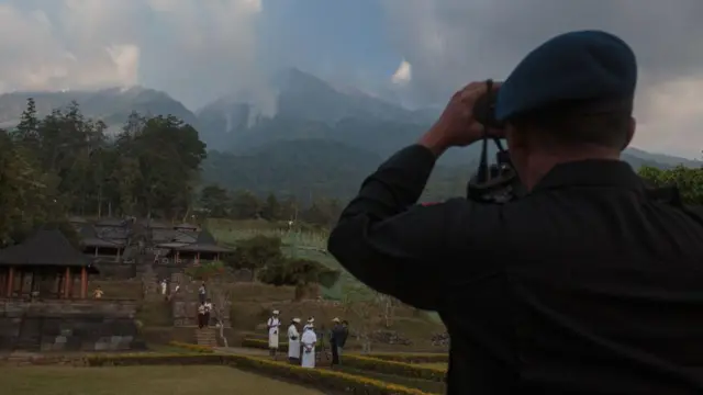 kebakaran Gunung Lawu