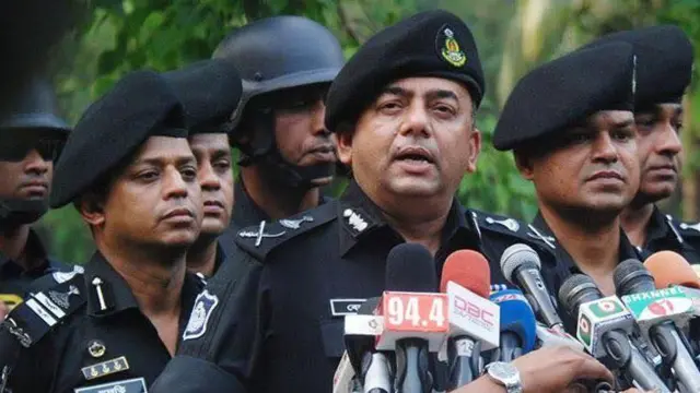 নিষেধাজ্ঞায় পড়া প্রথম আইজিপি