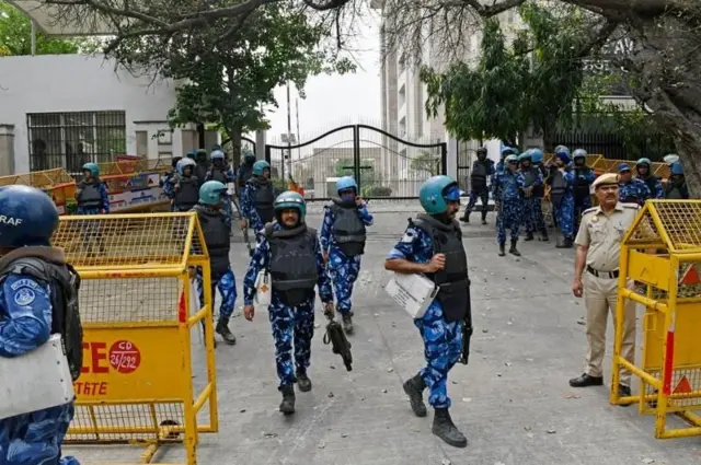 केजरीवालांना न्यायालयात हजर केलं तेव्हाचा बंदोबस्त 