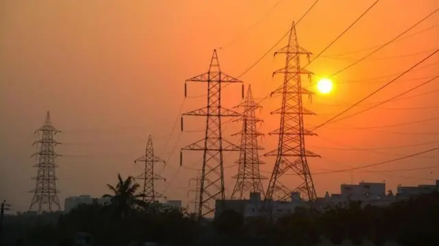 मोबाईल टॉवर 