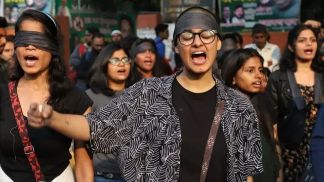 પ્રતીકાત્મક તસવીર