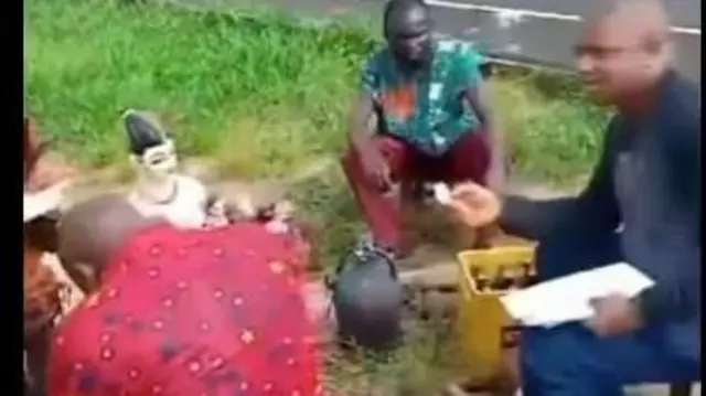 Les Ogurute Oombe c'est comme remettre leur clinique aux idoles