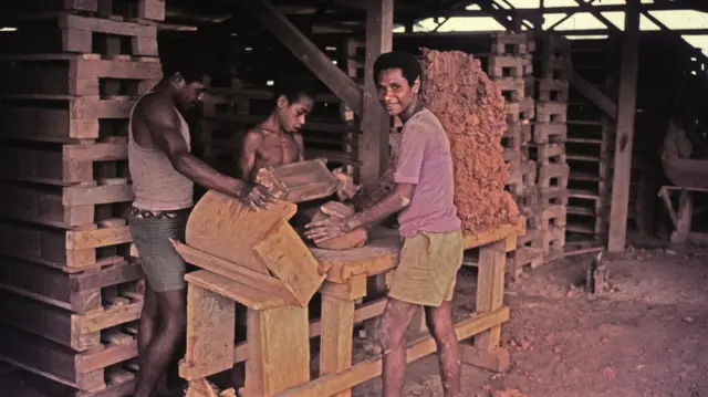 Mindiptana, papua, boven digoel