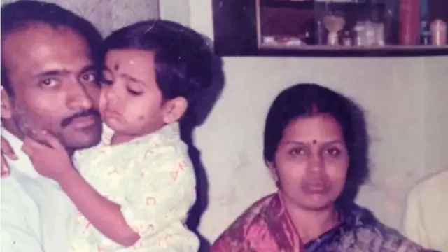 రోహిత్ పోస్ట్ చేసిన తల్లిదండ్రుల ఫోటో