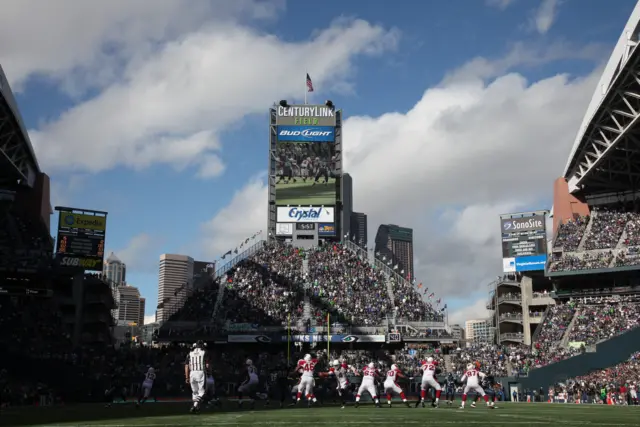 ورزشگاه سنچری‌لینک فیلد