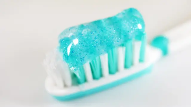 Microplásticos en pasta dental