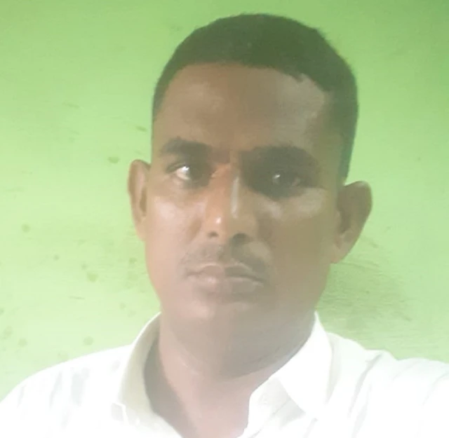 वाहिद अली कहते हैं कि हमारे ख़िलाफ़ रिपोर्ट दर्ज करा दी गई, लेकिन हमें मालूम नहीं कि ये रिपोर्ट किस आधार पर हुई है