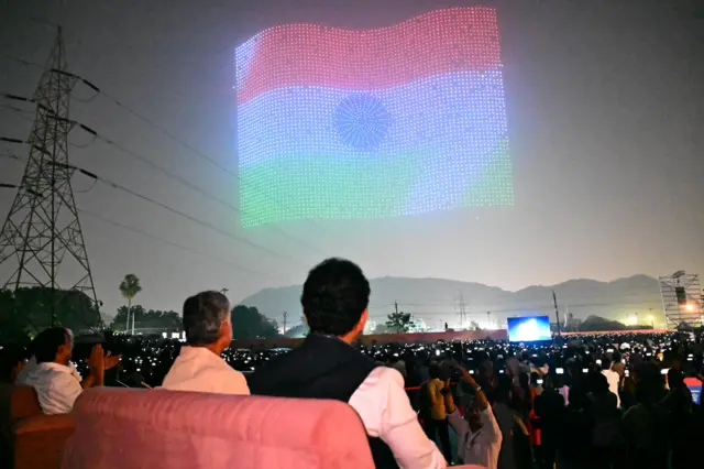 అమరావతి, చంద్రబాబు, డ్రోన్ షో, విజయవాడ, పున్నమీ ఘాట్, రామ్మోహన్ నాయుడు, భారతదేశం