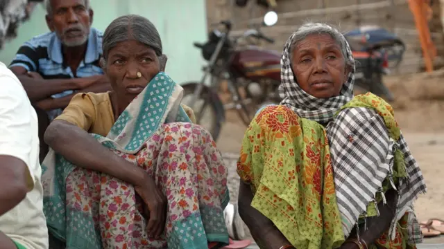 विविध प्रांतांमधल्या वैविध्यामुळे आदिवासींच्या सांस्कृतिक, धार्मिक ओळखीबद्दल वेगवेगळं आकलन भारतात आहे.