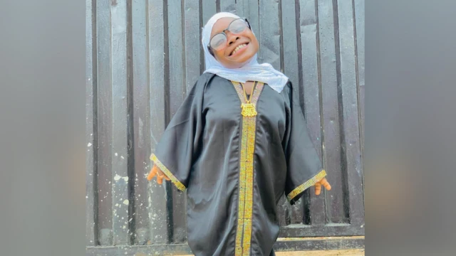 Foto of Ajara Lasisi