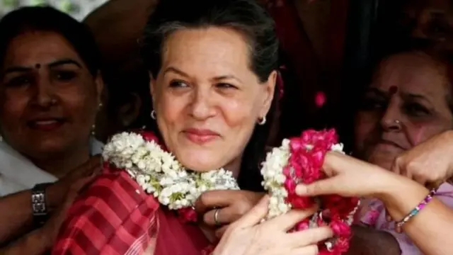 सोनिया गांधी