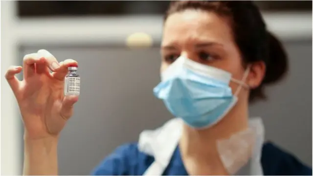 પ્રતીકાત્મક તસવીર