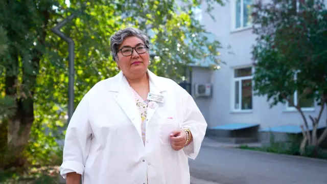 Улуттук Онкология жана гемотология борборунун маммология бөлүмүнүн башчысы Чолпон Дөөлөталиева 