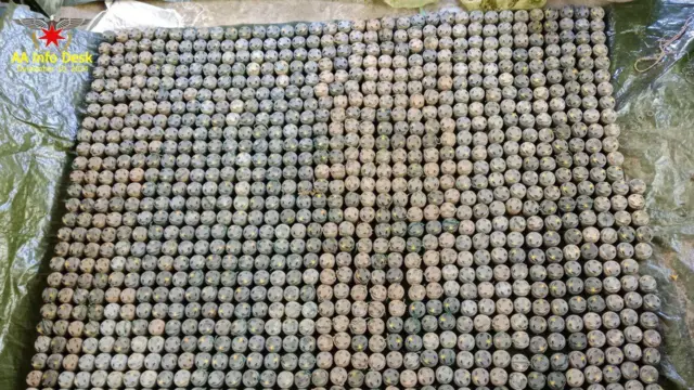 နခခ -၅ စခန်းသိမ်း တိုက်ပွဲအတွင်းမှာ စစ်ကောင်စီက ထောင်ထားတဲ့ M14 မိုင်းပေါင်း အလုံး တစ်ထောင်ကျော်ကို ရှင်းလင်းခဲ့ရပြီး မိုင်းရှင်းလင်းရေး တပ်ဖွဲ့ဝင်တချို့လည်း အသက်နဲ့ ကိုယ်လက်အင်္ဂါအစိတ်အပိုင်းတွေ စွန့်လွှတ်ခဲ့ကြရတယ်လို့ အေအေက ပြောပါတယ်။ 