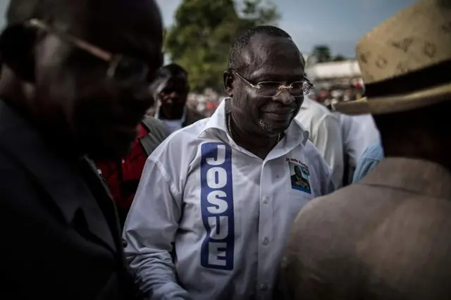 ጋይ ብራይስ ፓራፊት ኮሌላስ