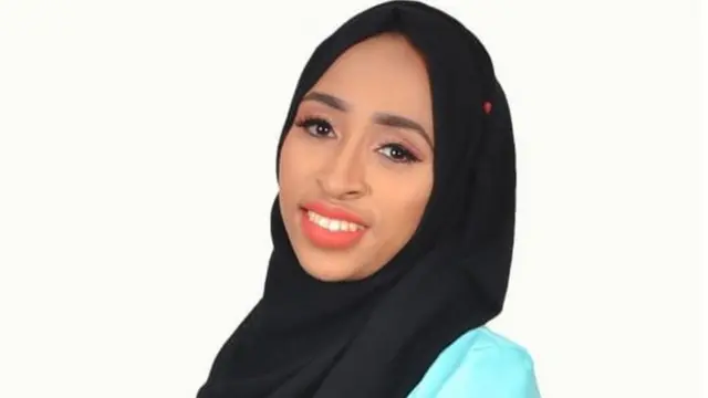 Kwa kuwa ni mila na desturi kwa bibi harusi kusalia nyumbani siku chache kabla ya harusi , mwanadada huyo anasema kipindi chote hicho alifungiwa asiwe na uwezo wa kutoka nje.