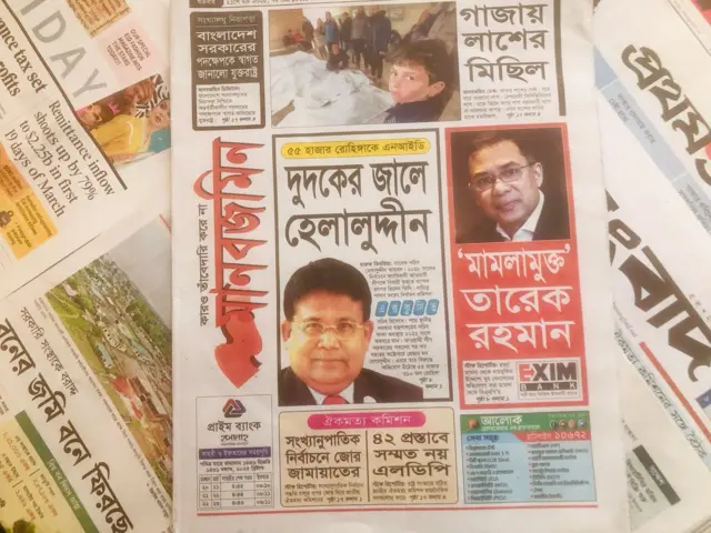 Rus hamomidagi yalangoch ayollarni onlayn tomosha qiling Yol boyida 100 rubl evaziga minut (video)