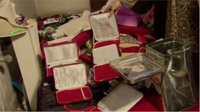 हुमायरा परवीन यांच्या घराची स्थिती