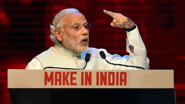 नरेंद्र मोदी