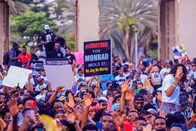 Nigerians turn up for Mohbad candlelight and concert to honour late singer