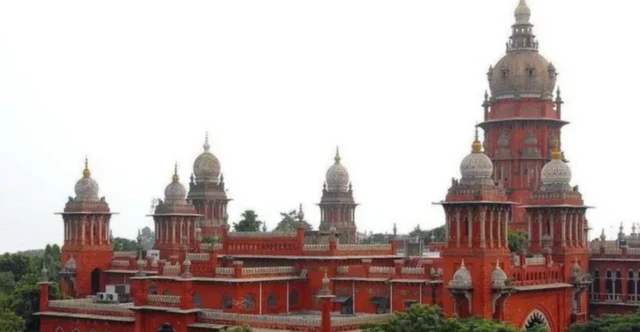 சென்னை உயர் நீதிமன்றம் 